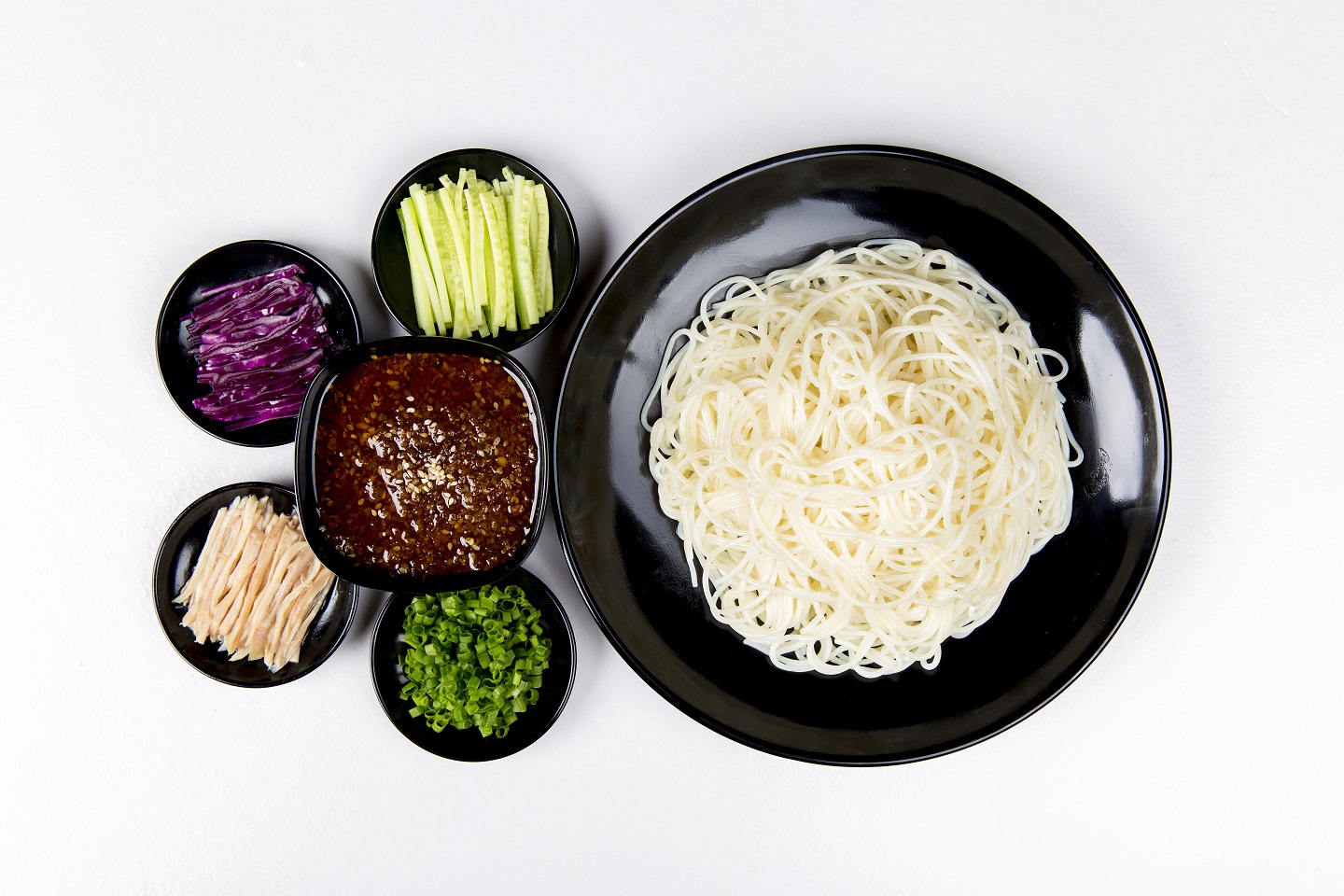 【新品半价】你负责尝新品美食，我负责半价买单