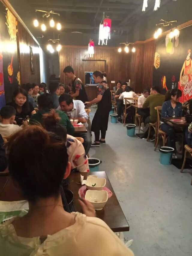 云南过桥米线
