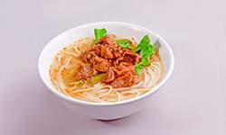 开过桥米线店，如何满足消费者的需求？