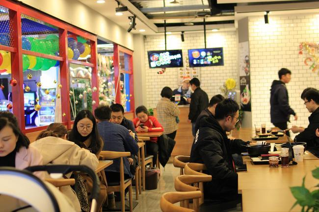 十秒到米线门店