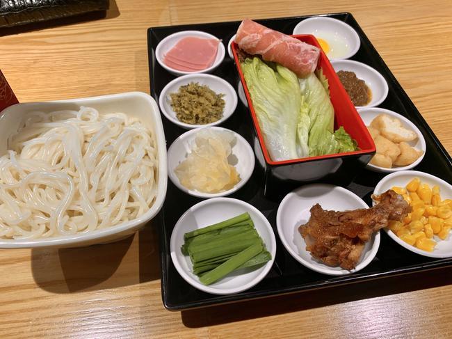 十秒到米线加盟打造快餐时代