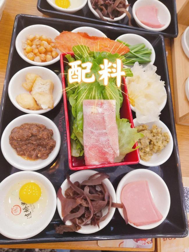 新手如何经营好自己的过桥米线加盟店？